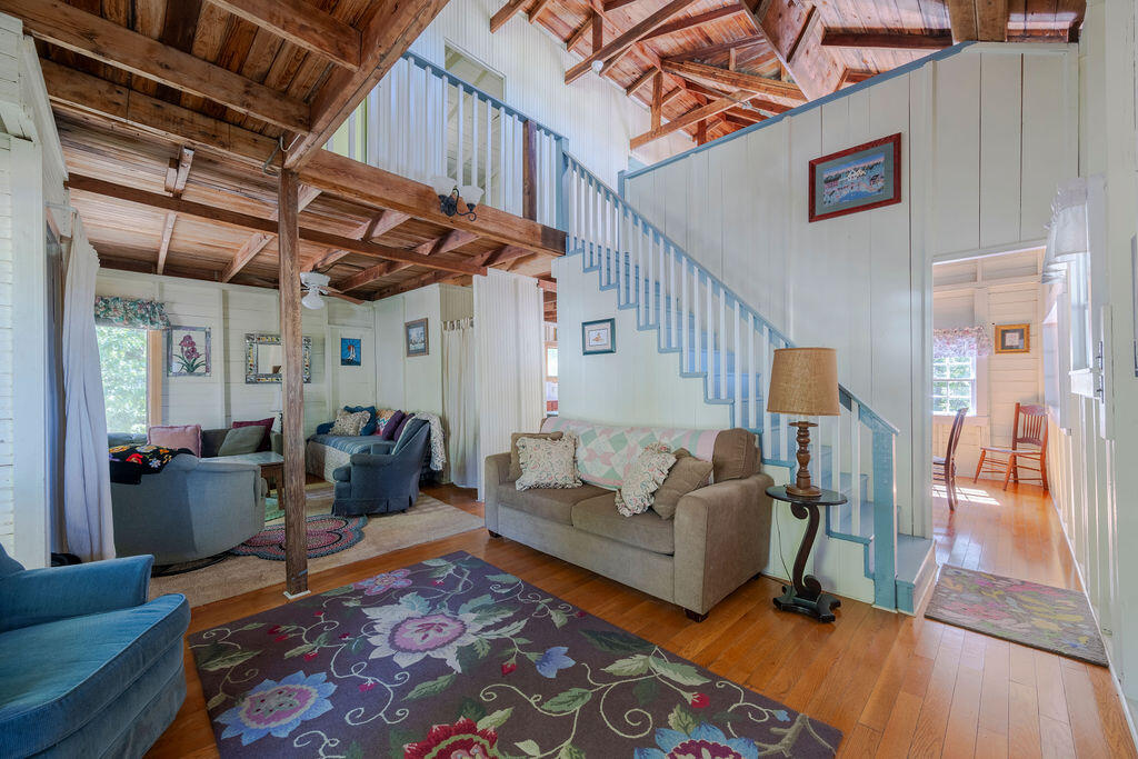 125 Pleasant Point Road Wellfleet, MA 02667 - Photo 11 of 37 125_Pleasant_Point-5