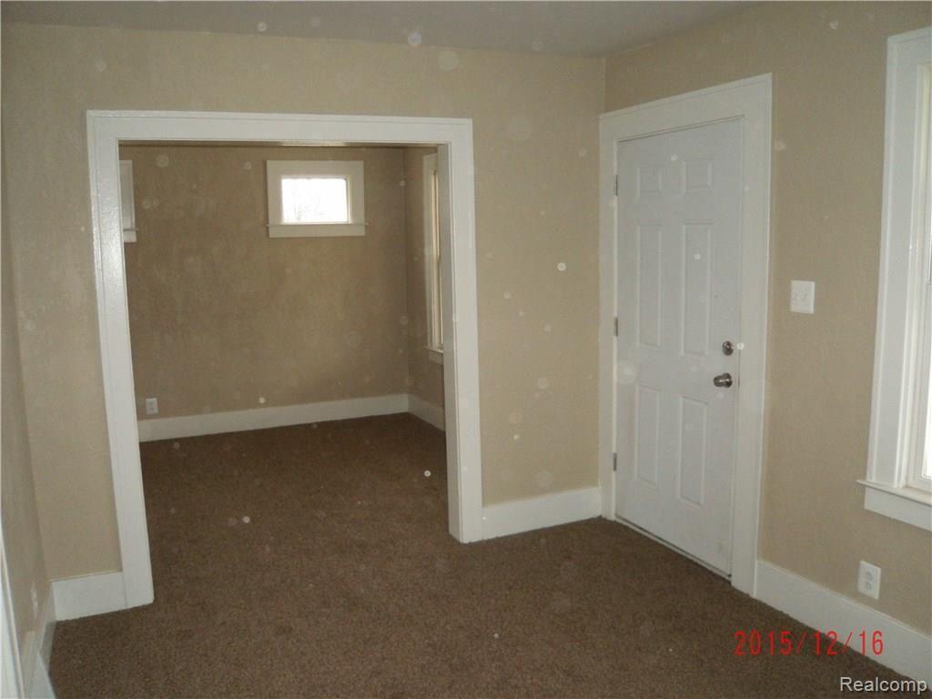 14922 Toepfer Drive Eastpointe, MI 48021 - Photo 14 of 14 GEDC1768.JPG