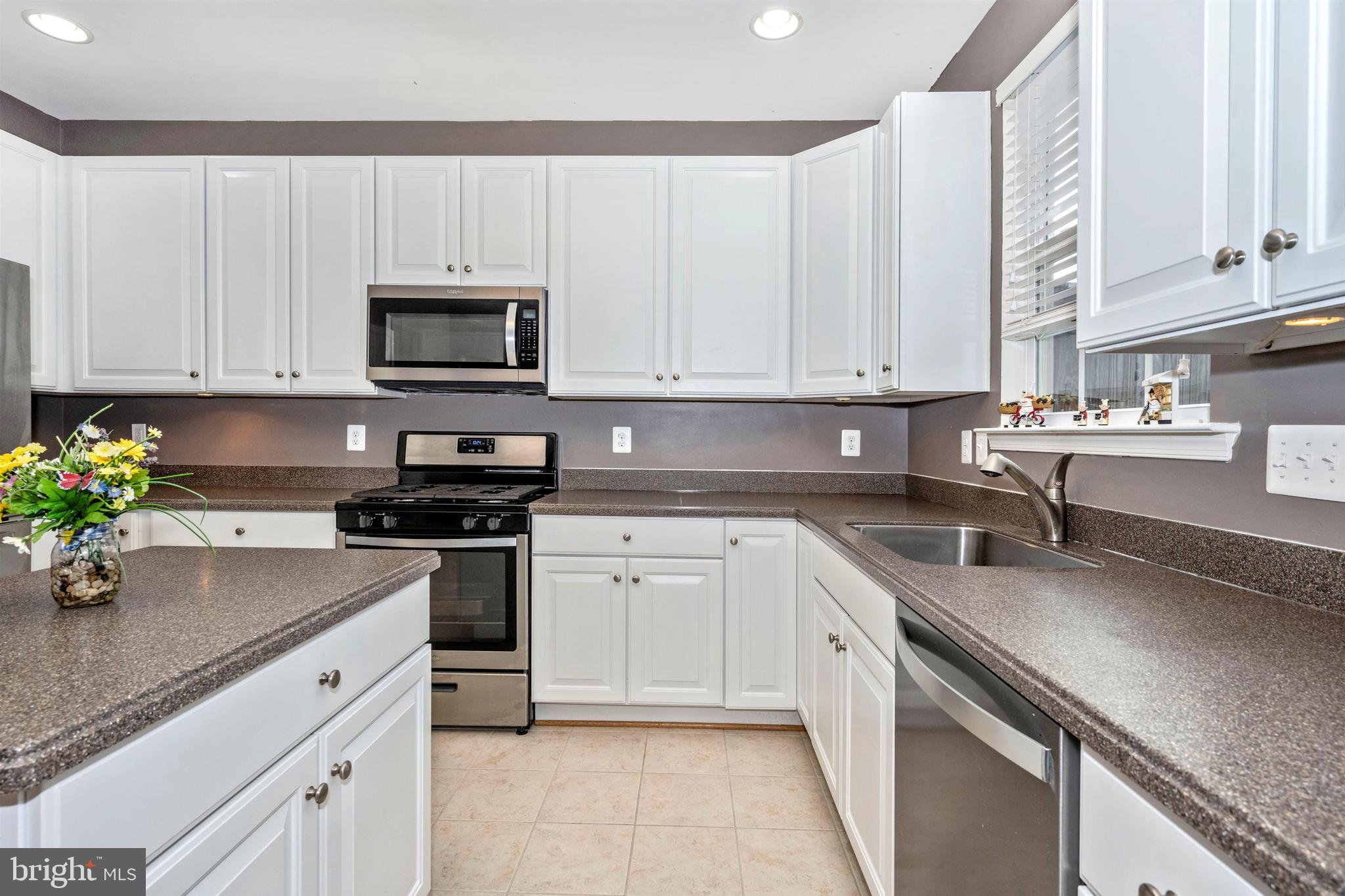 663 Tivoli Road Frederick, MD 21703 - Photo 12 of 40