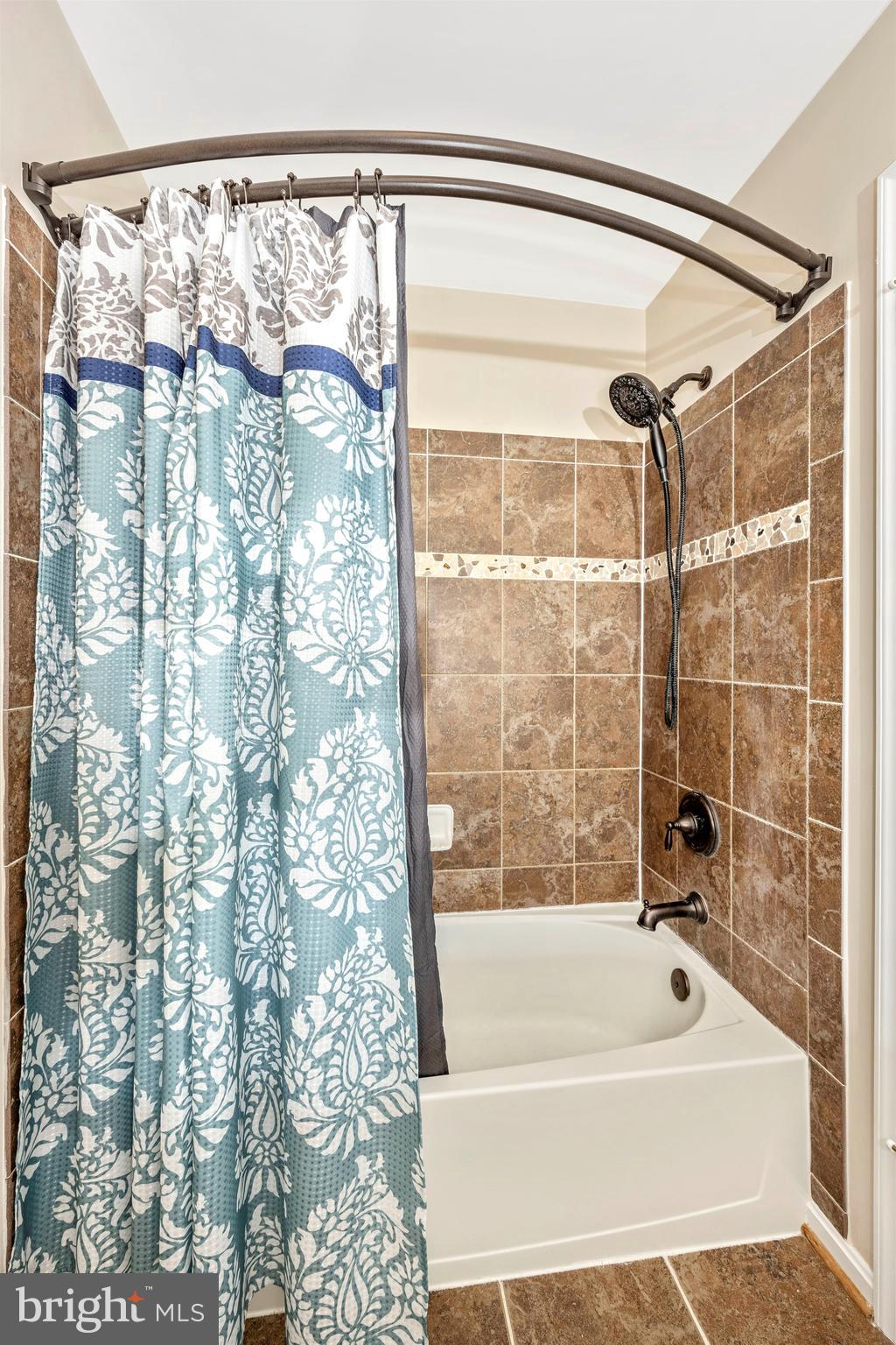 663 Tivoli Road Frederick, MD 21703 - Photo 19 of 40