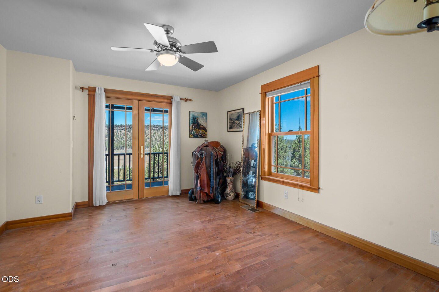 70090 McKenzie Canyon Road Sisters, OR 97759 - Photo 12 of 58