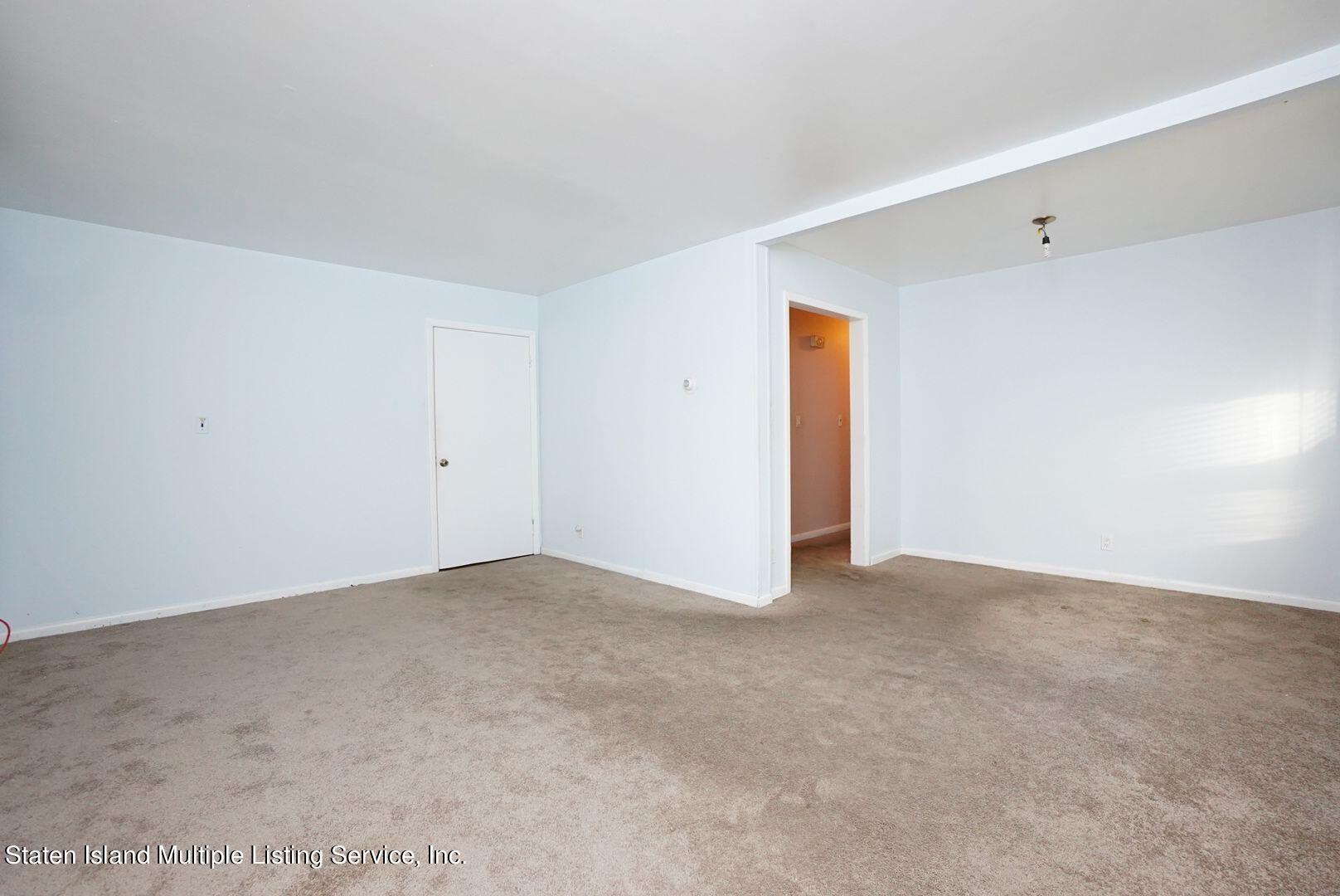 1840 Richmond Road Staten Island, NY 10306 - Photo 27 of 31 T1OvBs8U