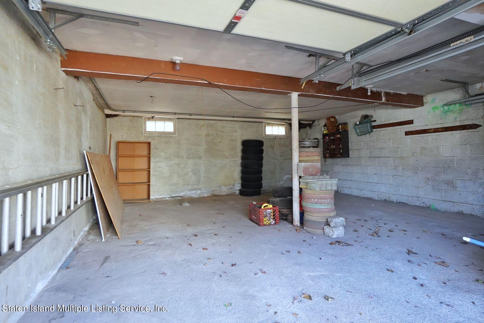 1840 Richmond Road Staten Island, NY 10306 - Photo 29 of 31 V2U0JfFw