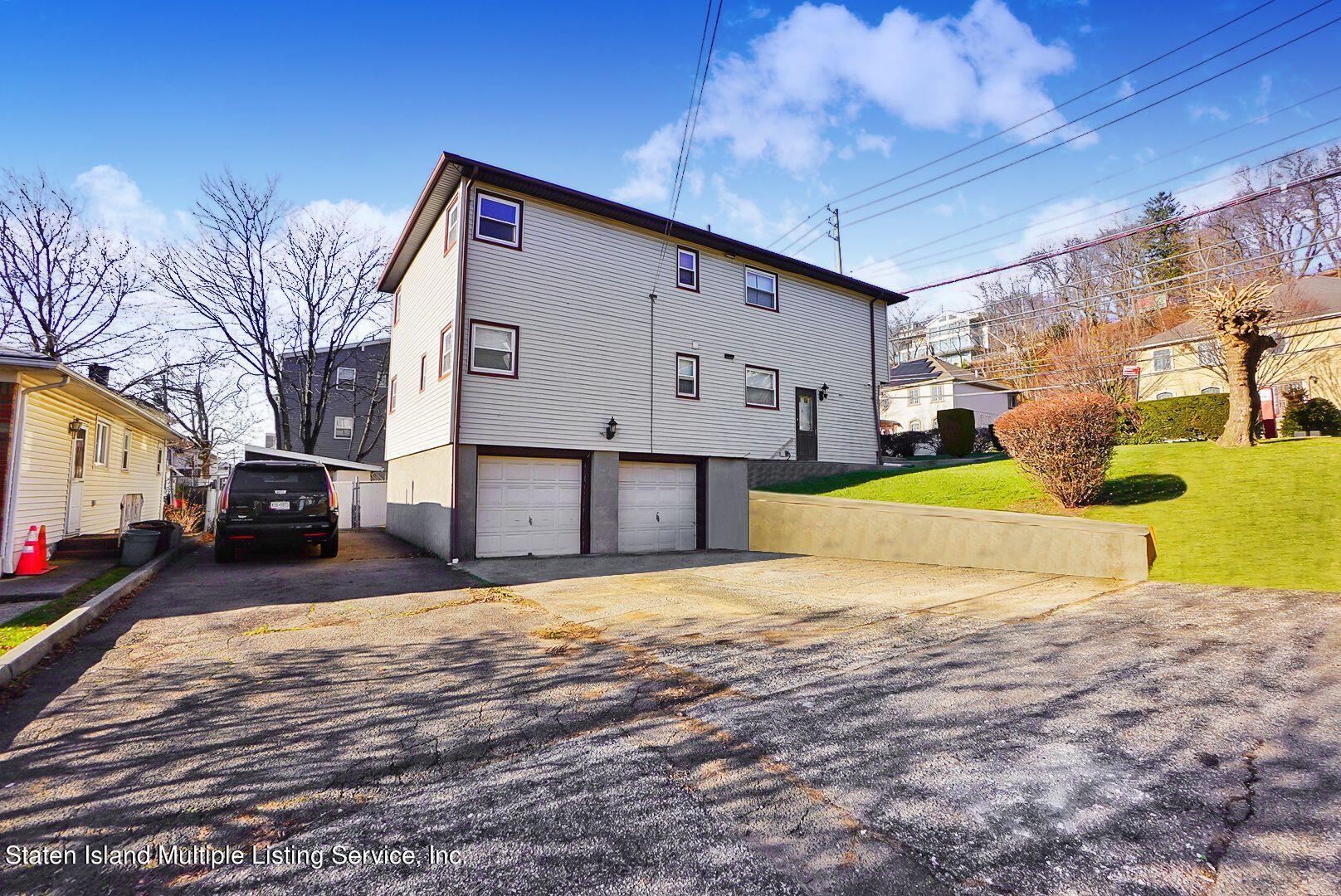 1840 Richmond Road Staten Island, NY 10306 - Photo 4 of 31 t_N91i5U