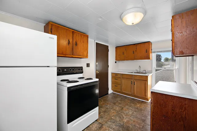 $174,900 | 224 North Grand Avenue, Bradley, IL 60915