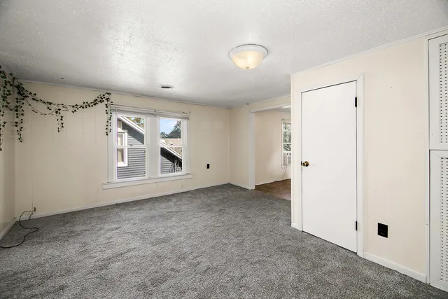 $174,900 | 224 North Grand Avenue, Bradley, IL 60915