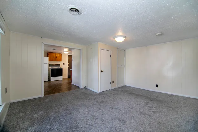 $174,900 | 224 North Grand Avenue, Bradley, IL 60915