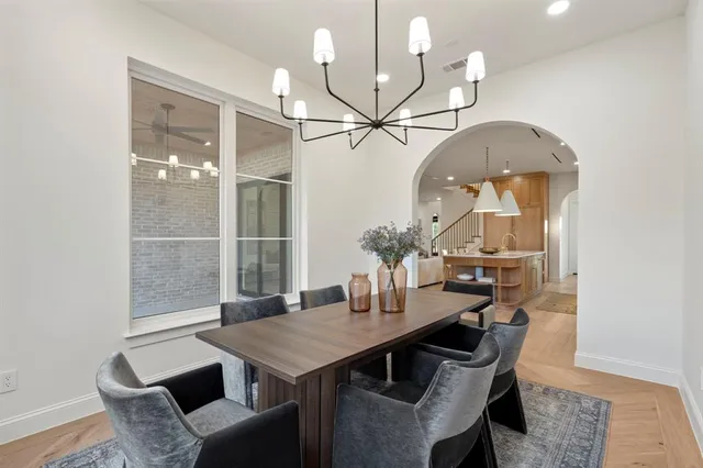 $1,995,000 | 6321 Belmont Avenue, Dallas, TX 75214