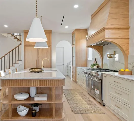 $1,995,000 | 6321 Belmont Avenue, Dallas, TX 75214