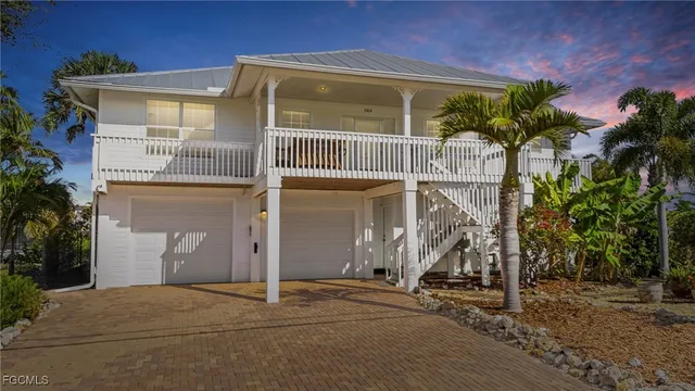 $700,000 | 5304 Ann Arbor Drive, Bokeelia, FL 33922