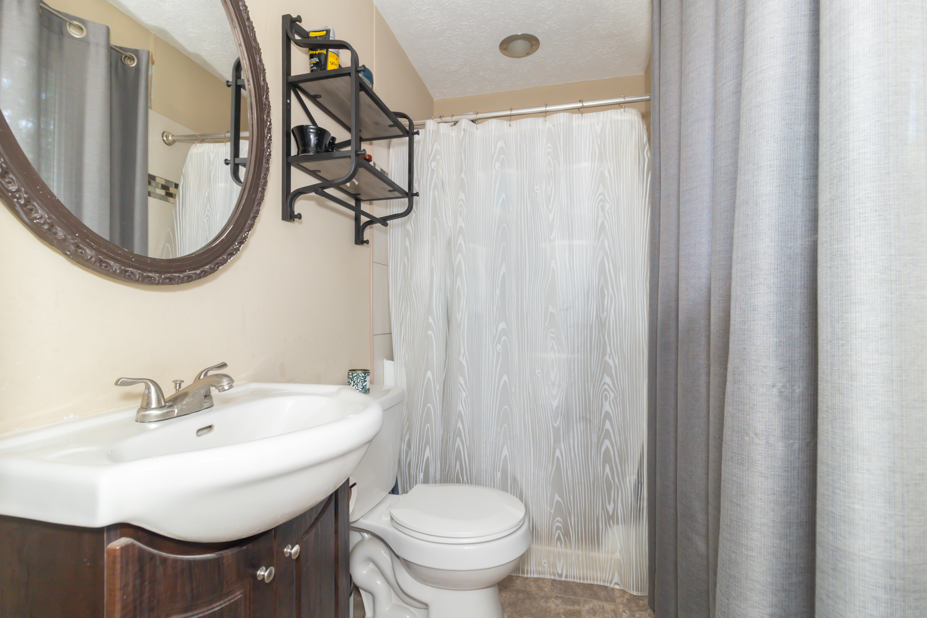 1125 Commission Road Greenwood, IN 46142 - Photo 9 of 33 Gallery Image 9