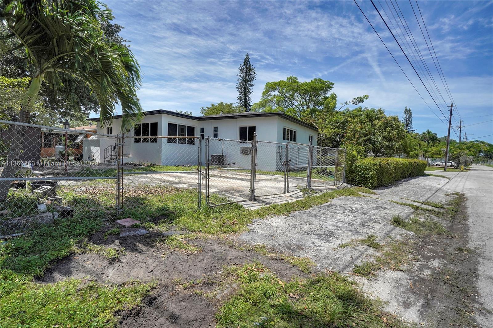 300 Northeast 48th Street Miami, FL 33137 - Photo 31 of 31 a house view with a outdoor space