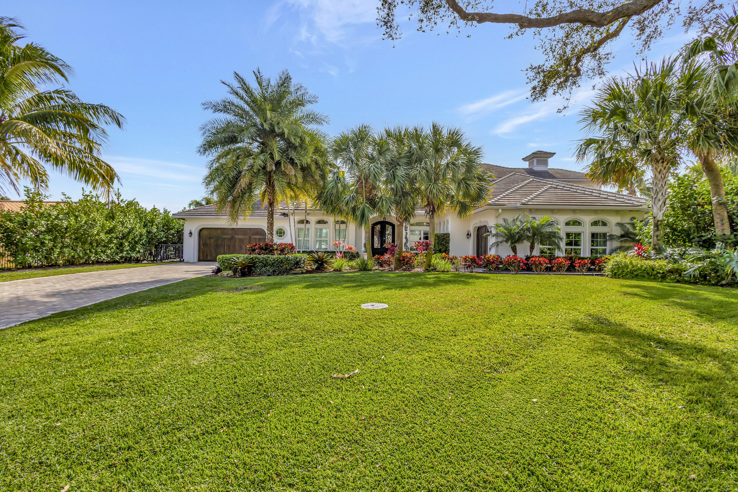 2138 Ascott Road North Palm Beach, FL 33408 - Photo 7 of 87 Exterior Front