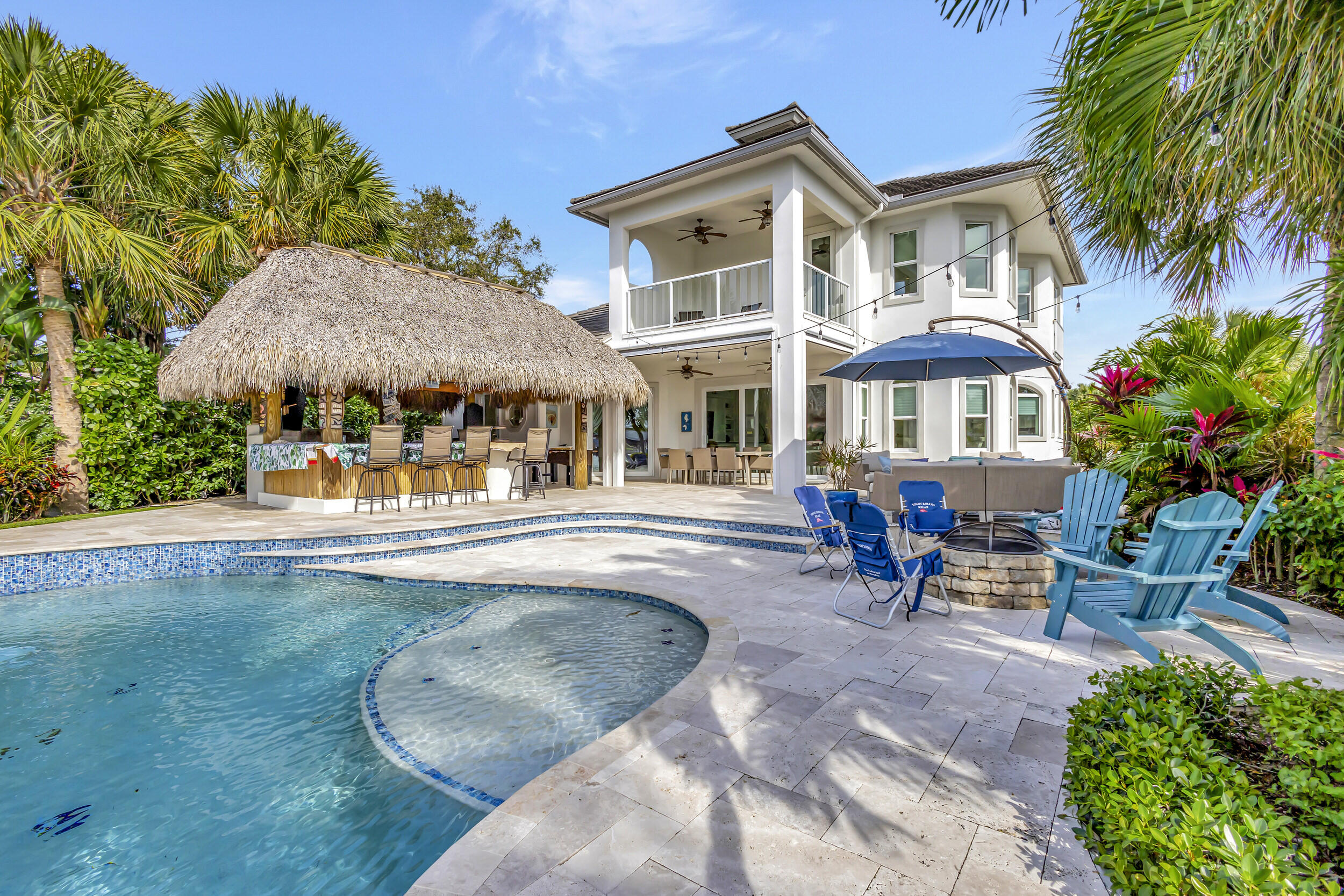 2138 Ascott Road North Palm Beach, FL 33408 - Photo 8 of 87 Exterior Back