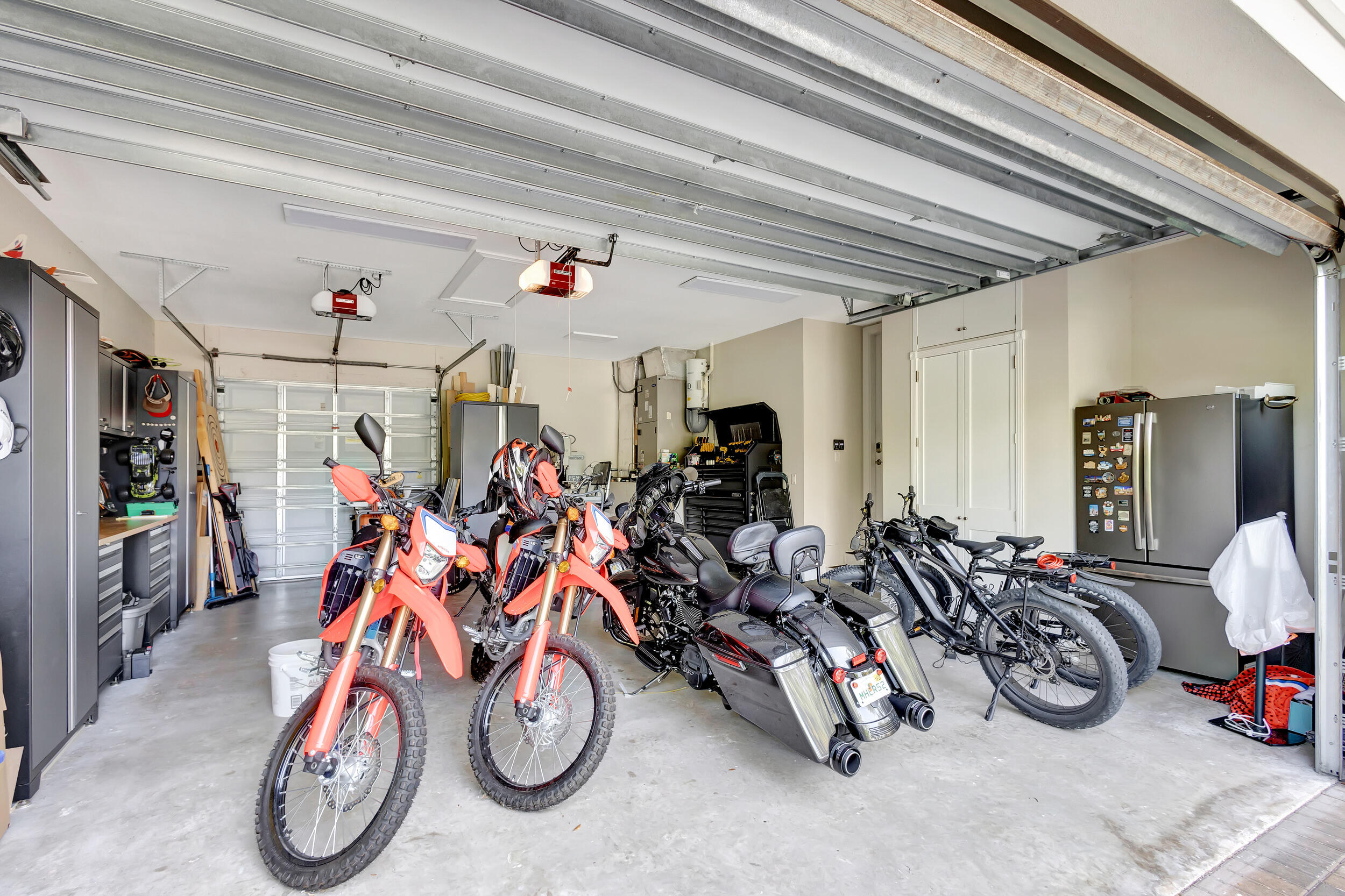 2138 Ascott Road North Palm Beach, FL 33408 - Photo 86 of 87 2 Car Garage