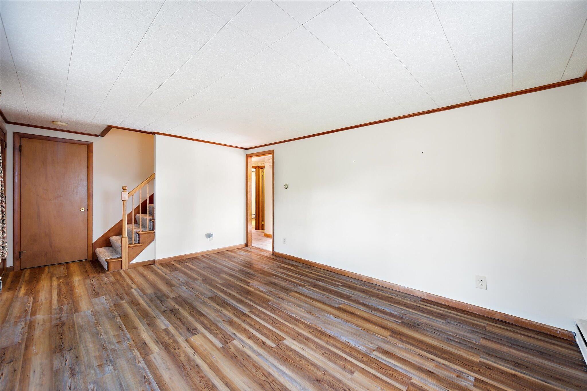 18 Rider Road Brewer, ME 04412 - Photo 17 of 46 Living Room
