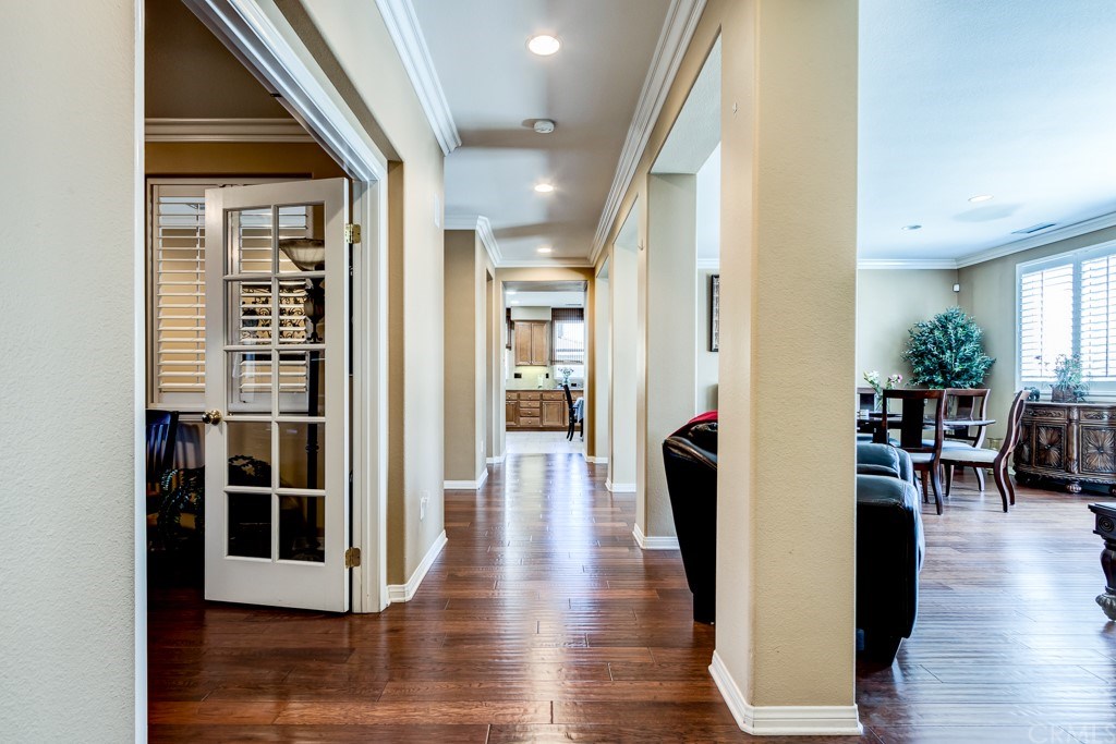 8066 Bluff View Lane Eastvale, CA 92880 - Photo 11 of 74