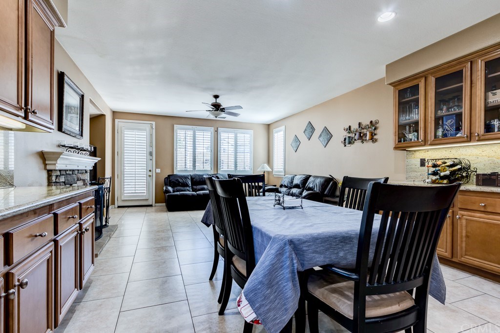 8066 Bluff View Lane Eastvale, CA 92880 - Photo 21 of 74