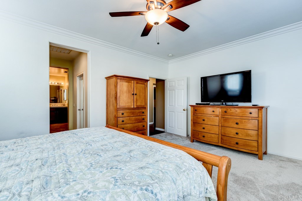 8066 Bluff View Lane Eastvale, CA 92880 - Photo 33 of 74