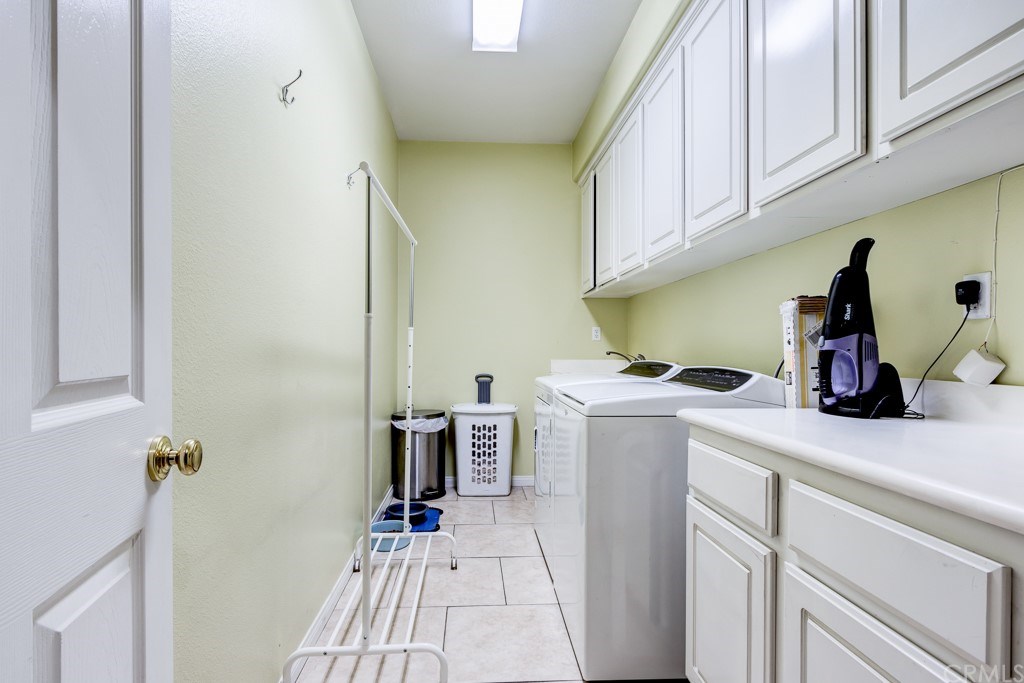 8066 Bluff View Lane Eastvale, CA 92880 - Photo 48 of 74