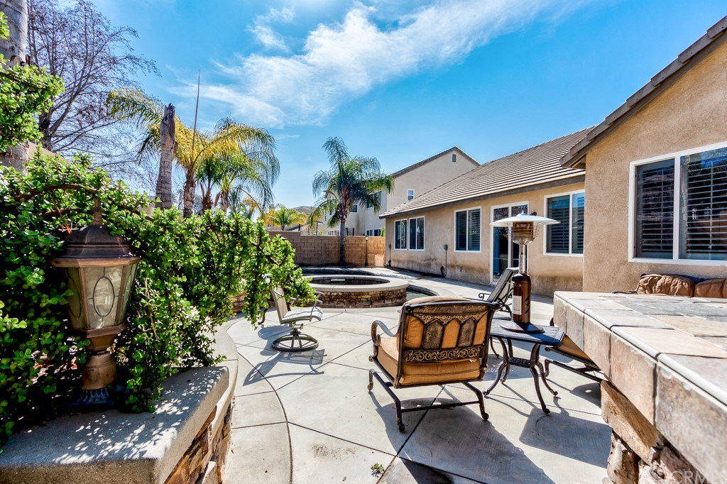 8066 Bluff View Lane Eastvale, CA 92880 - Photo 51 of 74