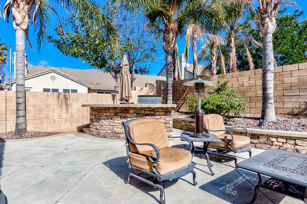 8066 Bluff View Lane Eastvale, CA 92880 - Photo 58 of 74