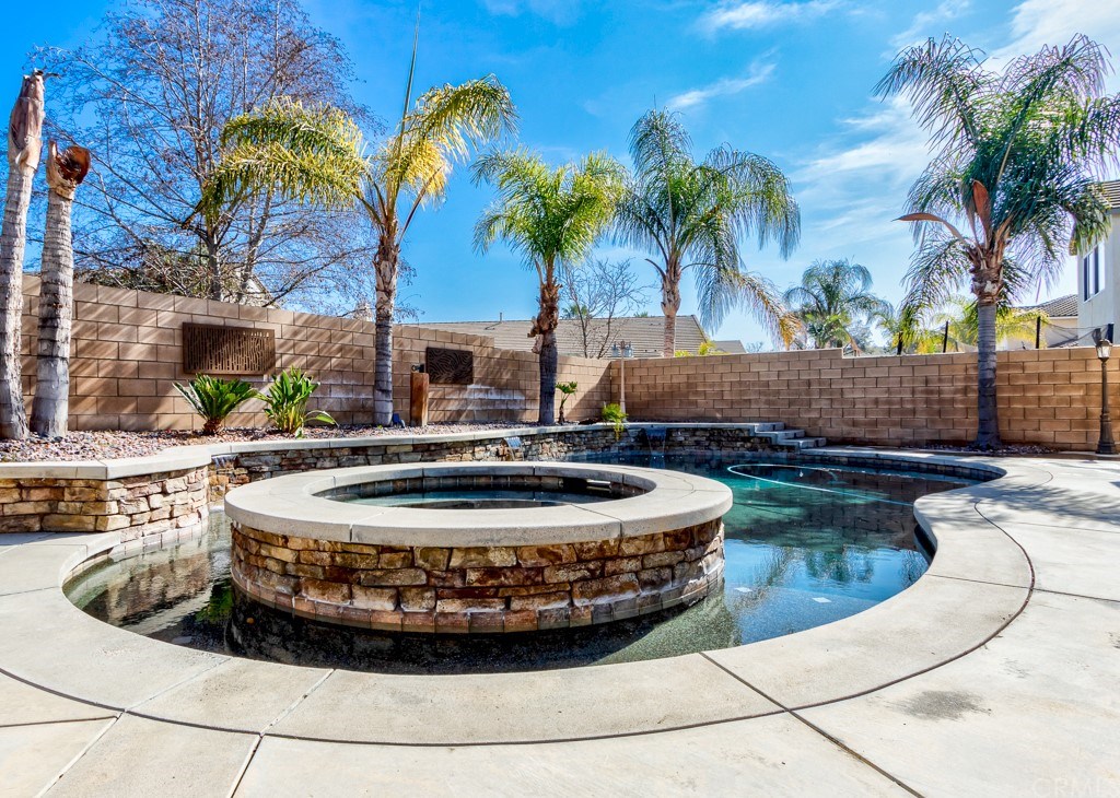 8066 Bluff View Lane Eastvale, CA 92880 - Photo 59 of 74