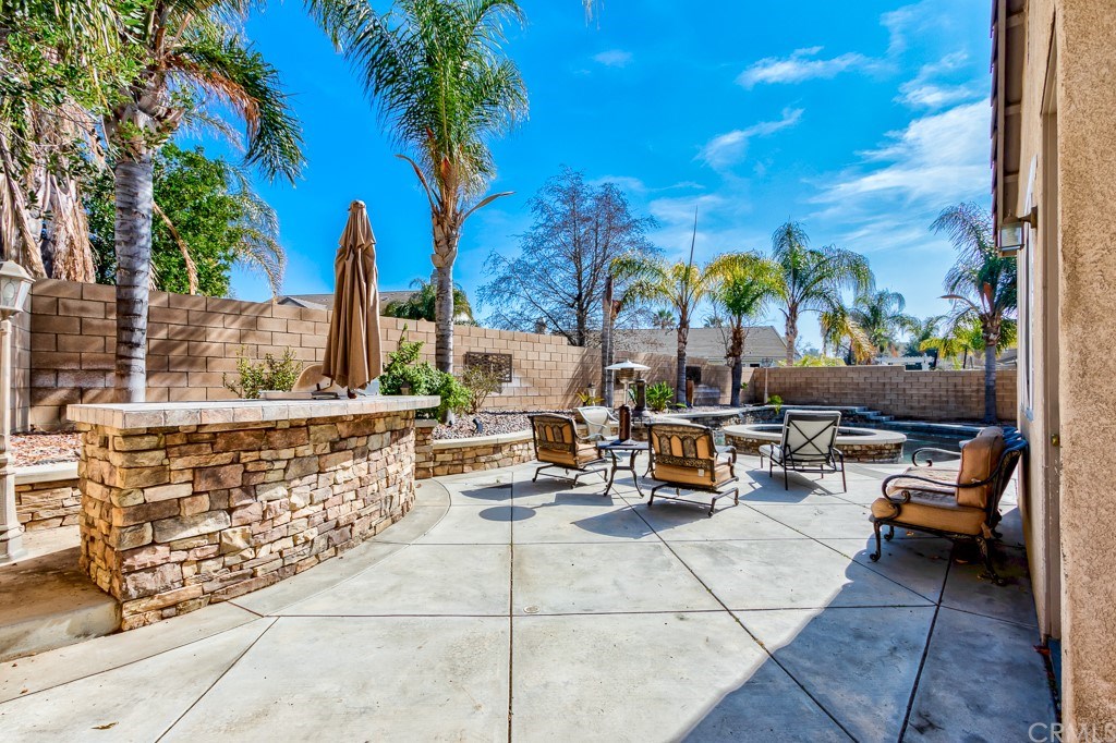 8066 Bluff View Lane Eastvale, CA 92880 - Photo 60 of 74