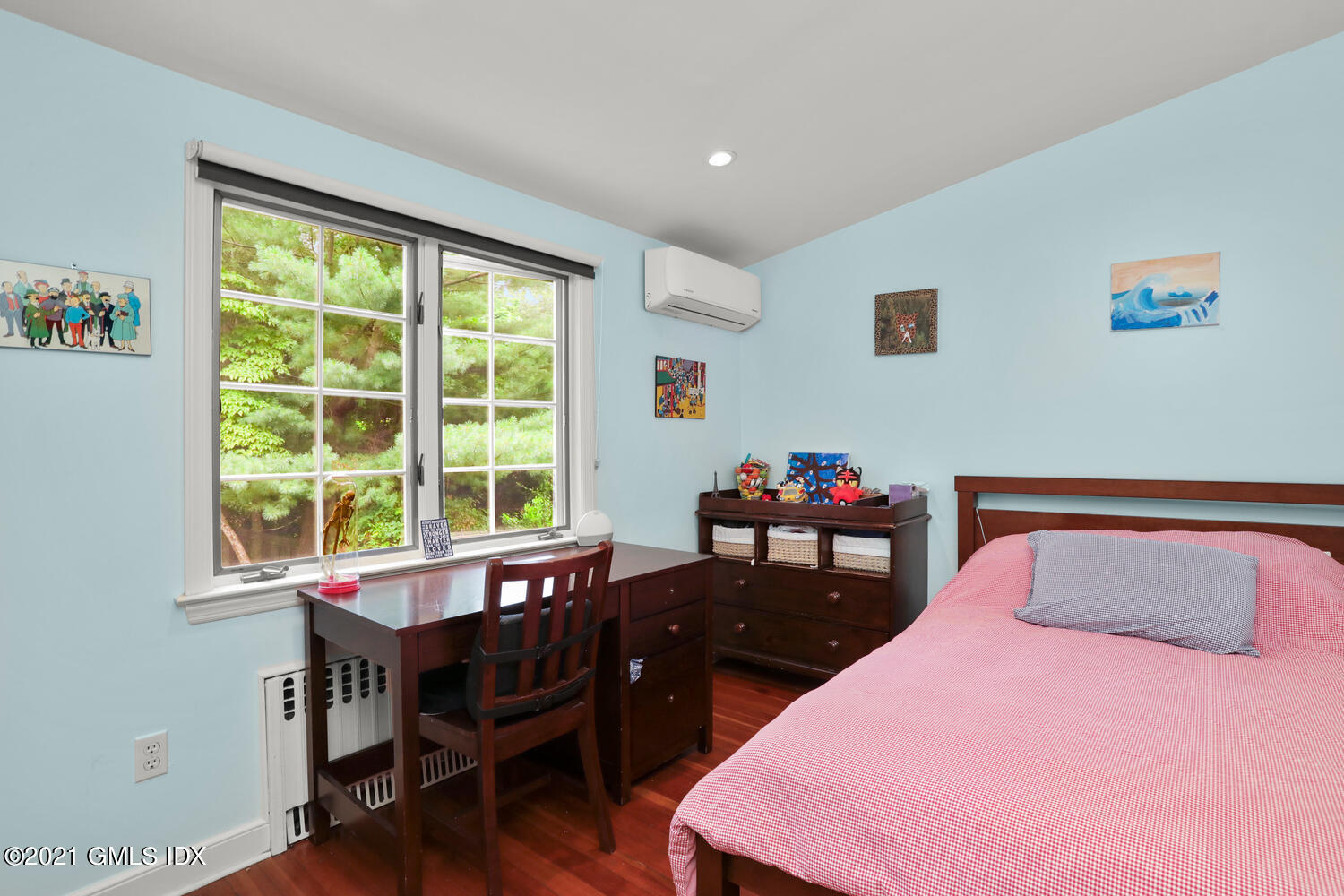 25 Summit Road Riverside, CT 06878 - Photo 25 of 40 25 Summit Rd Greenwich CT-large-012-014-