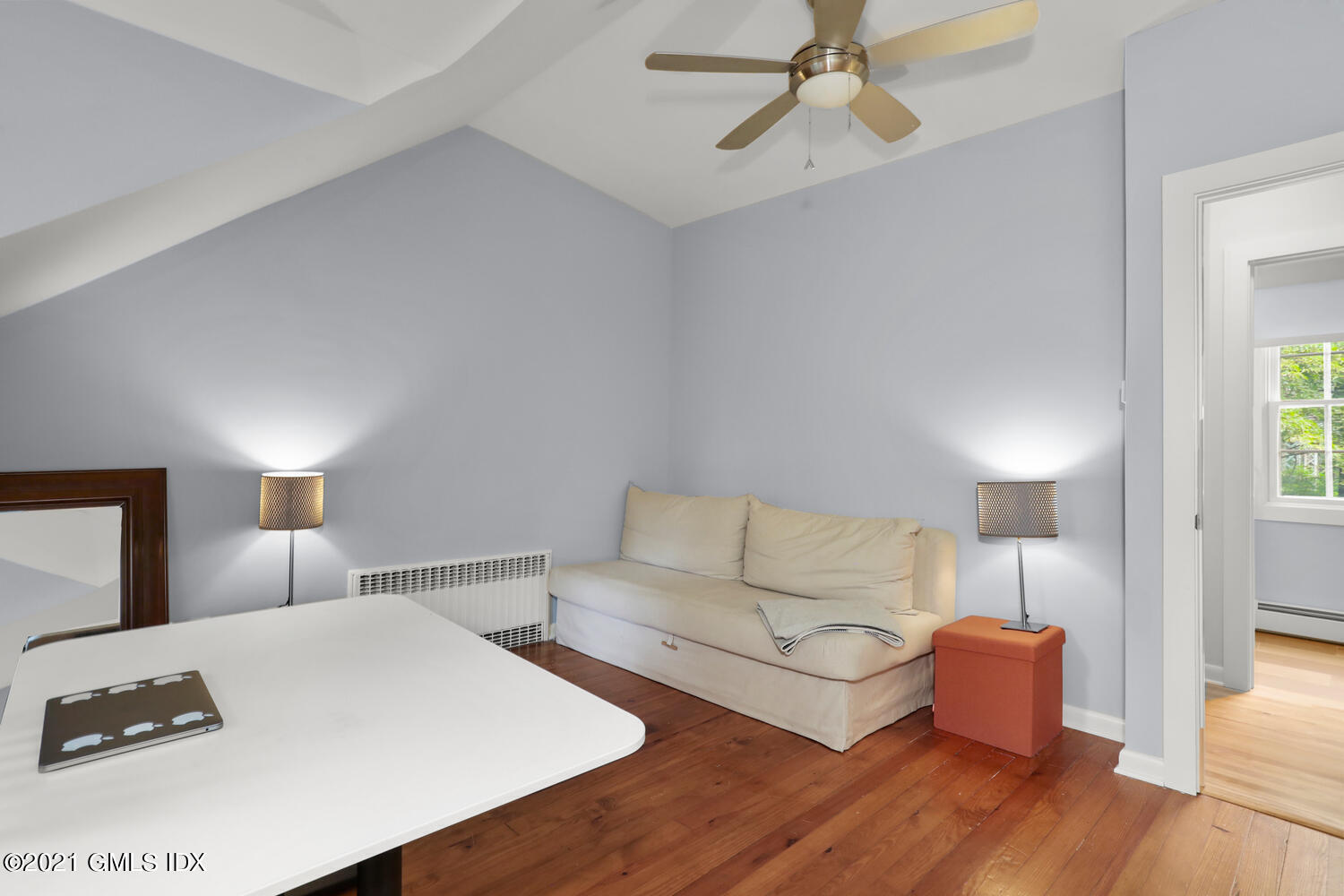 25 Summit Road Riverside, CT 06878 - Photo 30 of 40 25 Summit Rd Greenwich CT-large-018-018-