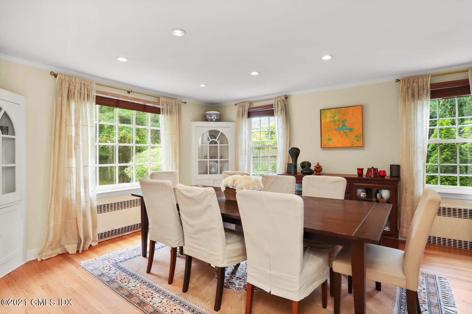 25 Summit Road Riverside, CT 06878 - Photo 6 of 40 25 Summit Rd Greenwich CT-large-024-025-