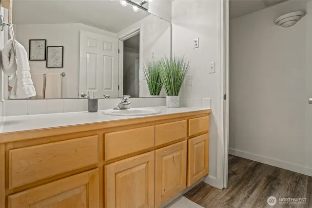 $992,000 | 9044 15th Avenue Northwest, Seattle, WA 98117