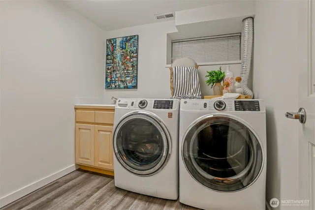 $992,000 | 9044 15th Avenue Northwest, Seattle, WA 98117