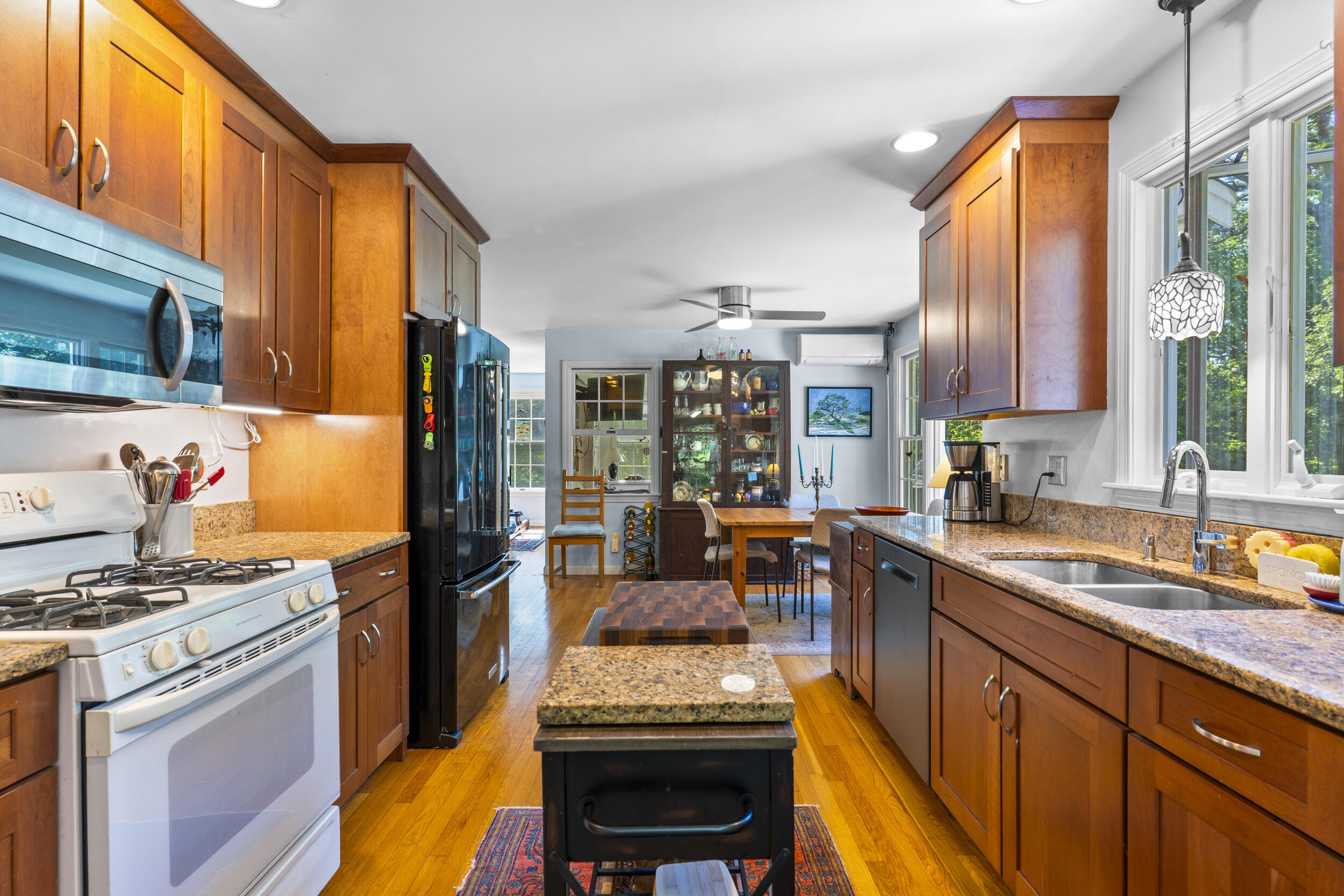 419 Satucket Road Brewster, MA 02631 - Photo 23 of 37 419 satucket rd - 017