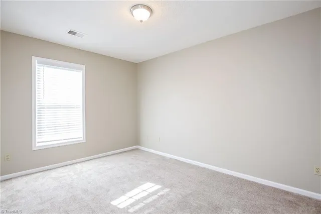 $1,685 | 3208 Presley Way, Greensboro, NC 27405