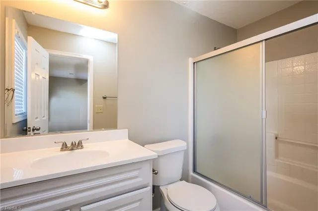 $1,685 | 3208 Presley Way, Greensboro, NC 27405