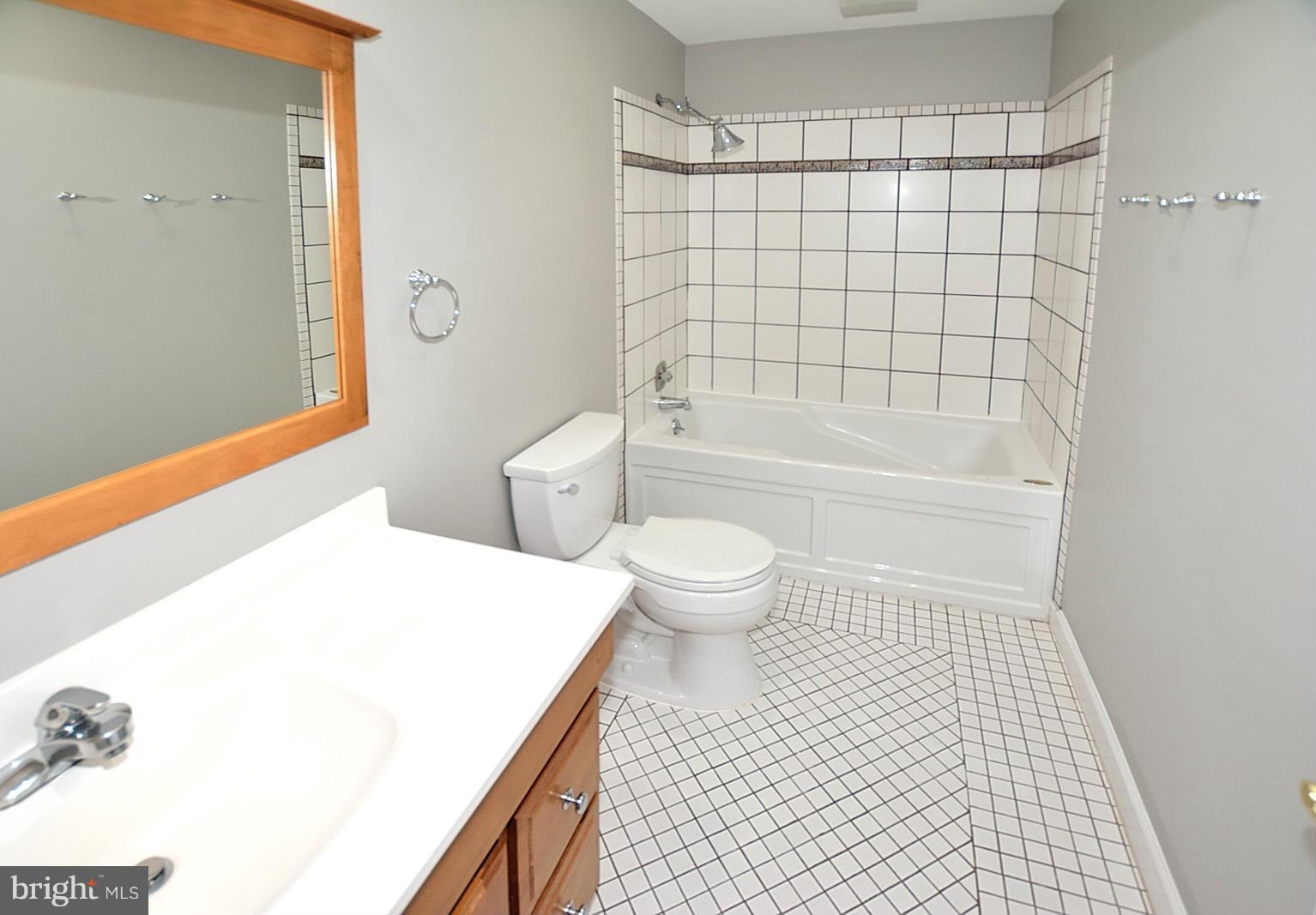 3222 Blueford Road Kensington, MD 20895 - Photo 14 of 21 Bath