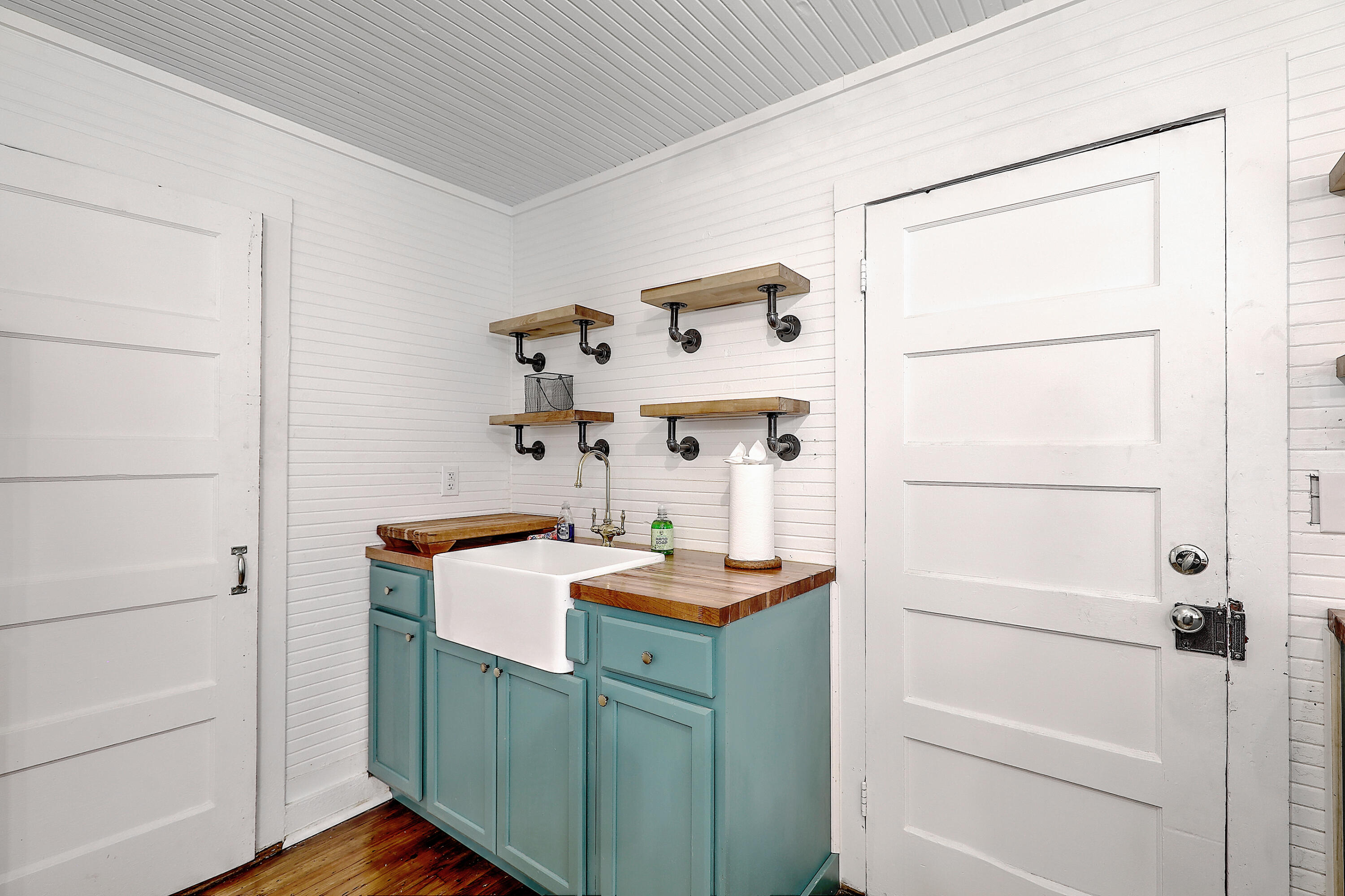 292 Greyback Road Summerville, SC 29483 - Photo 12 of 26 Kitchen