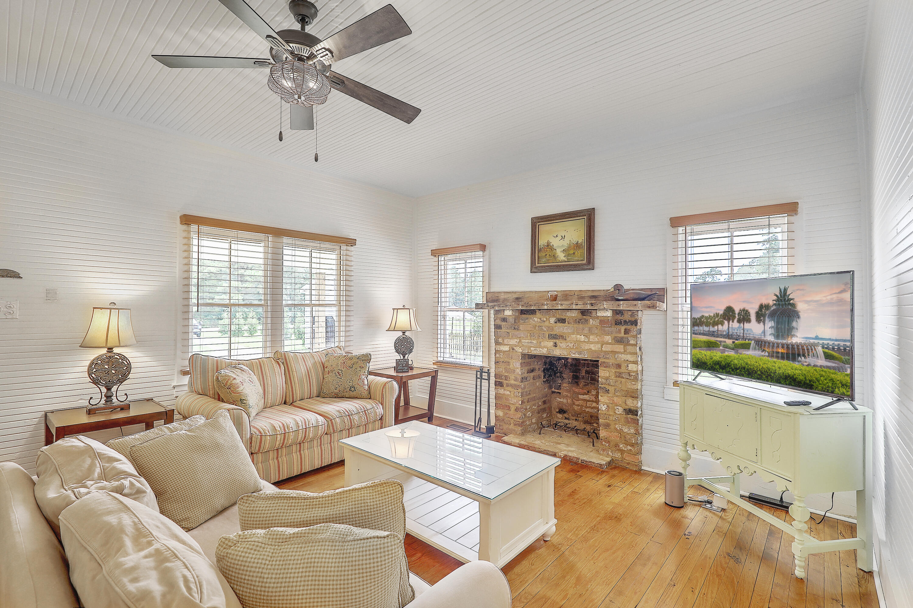292 Greyback Road Summerville, SC 29483 - Photo 8 of 26 Living Room