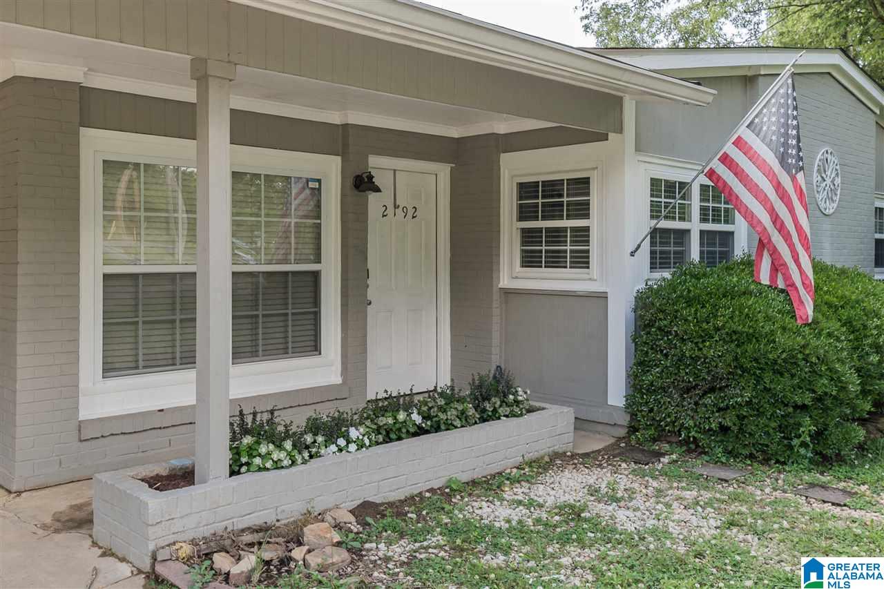 2192 Rocky Ridge Road Birmingham, AL 35216 - Photo 3 of 35