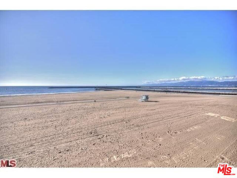 6309 Ocean Front Walk, Unit 202 Playa del Rey, CA 90293 - Photo 2 of 20