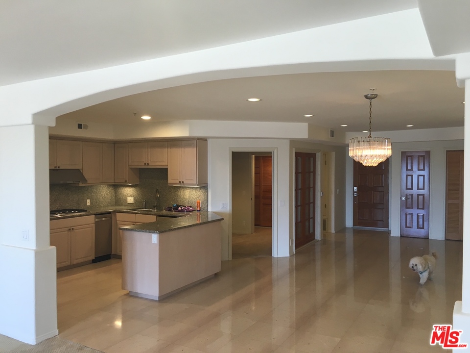 6309 Ocean Front Walk, Unit 202 Playa del Rey, CA 90293 - Photo 15 of 20