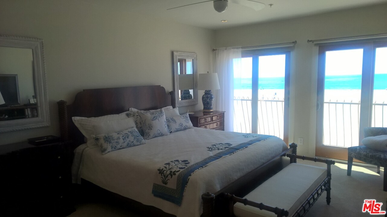 6309 Ocean Front Walk, Unit 202 Playa del Rey, CA 90293 - Photo 5 of 20