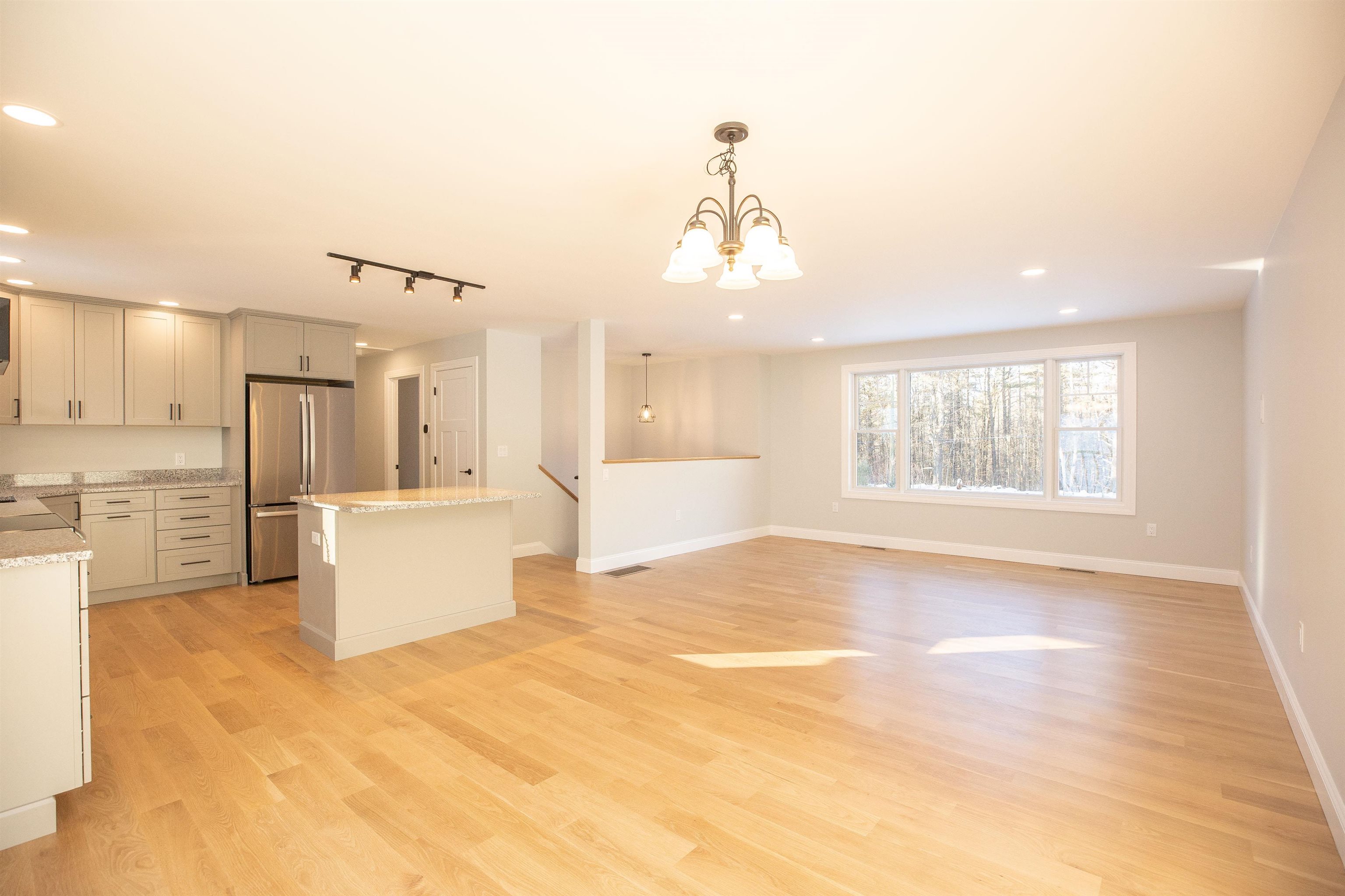 448 Old Bennington Road Greenfield, NH 03047 - Photo 11 of 36