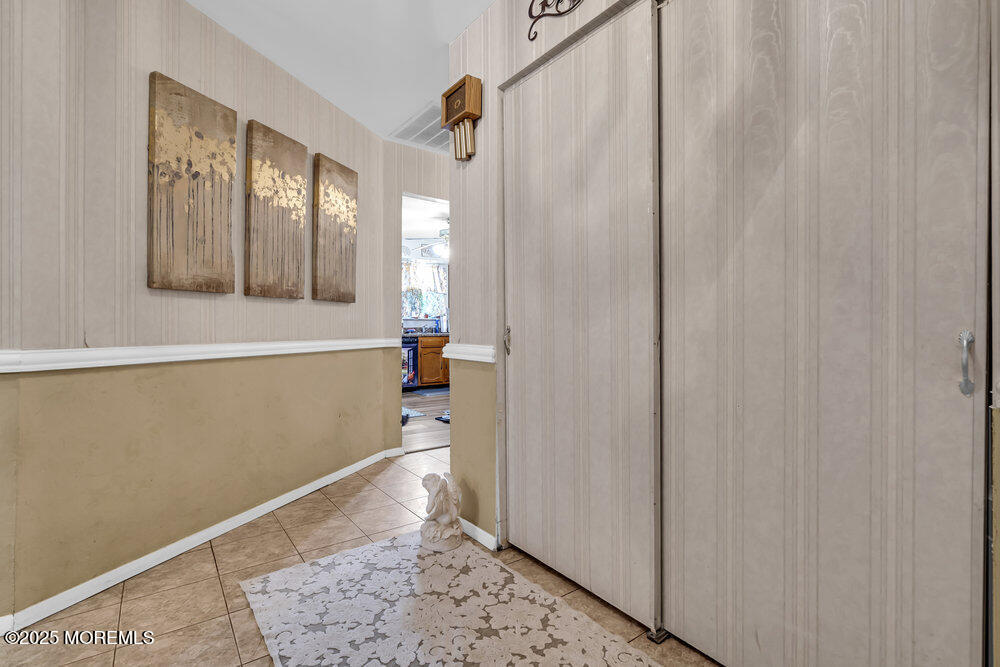 123 Sunset Road, Unit 60 Whiting, NJ 08759 - Photo 7 of 31 012_dsc02516_118