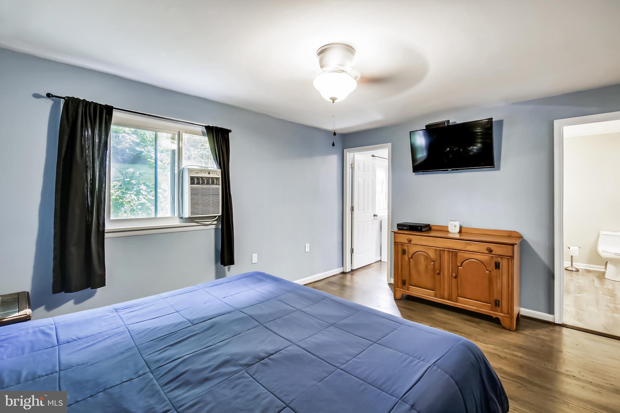 4151 Bill Moxley Road Mount Airy, MD 21771 - Photo 36 of 54 MASTER BEDROOM