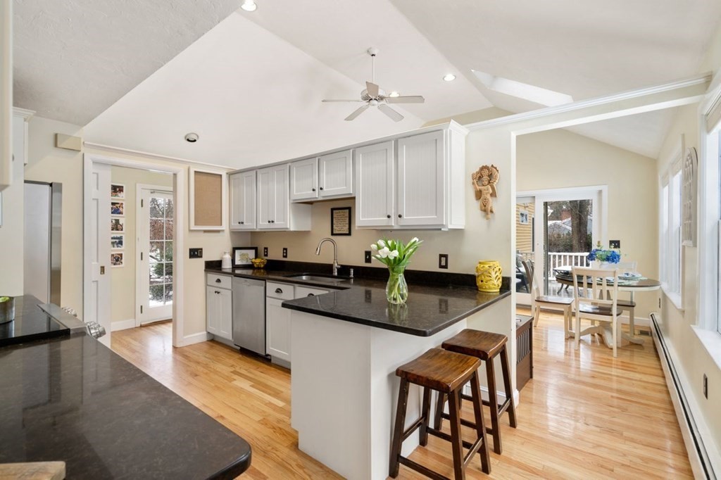 125 Stock Farm Road Sudbury, MA 01776 - Photo 15 of 42 Gallery Image 15