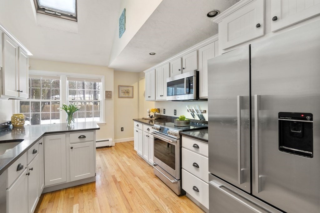 125 Stock Farm Road Sudbury, MA 01776 - Photo 17 of 42 Gallery Image 17