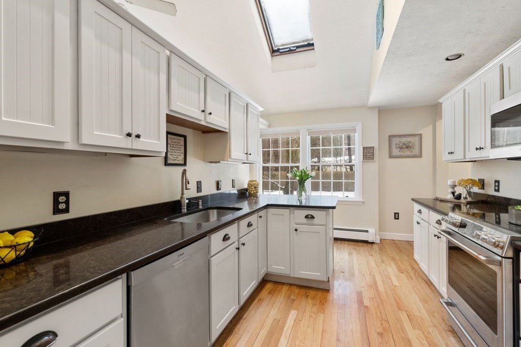 125 Stock Farm Road Sudbury, MA 01776 - Photo 18 of 42 Gallery Image 18