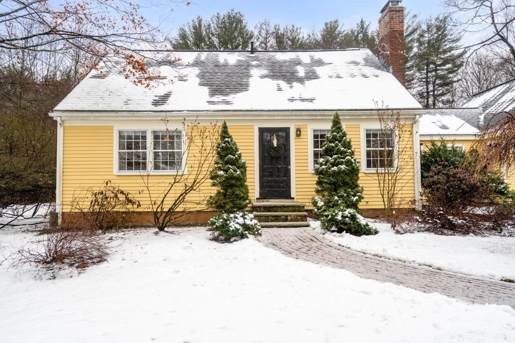 125 Stock Farm Road Sudbury, MA 01776 - Photo 2 of 42 Gallery Image 2